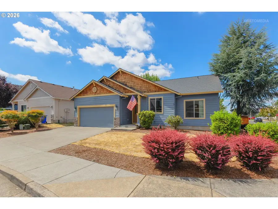 800 Zepher Way, Molalla, OR 97038 - #2