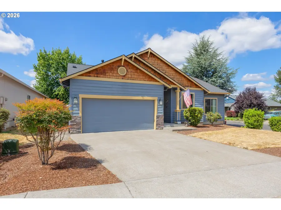 800 Zepher Way, Molalla, OR 97038 - #3
