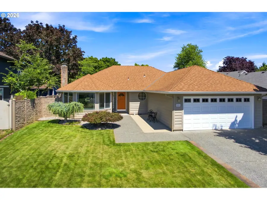 2004 SE 158th Loop, Vancouver, WA 98683 - #2