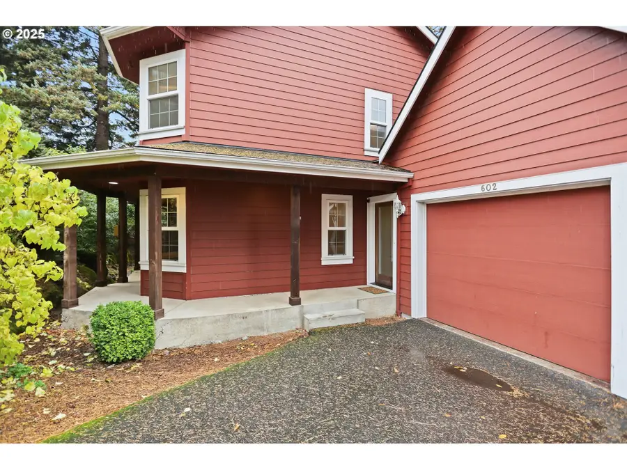 602 Frankton Rd, Hood River, OR 97031 - Image #2