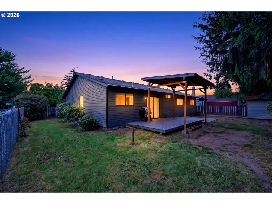 2893 NE Juniper Ave, Gresham, OR 97030 - #2