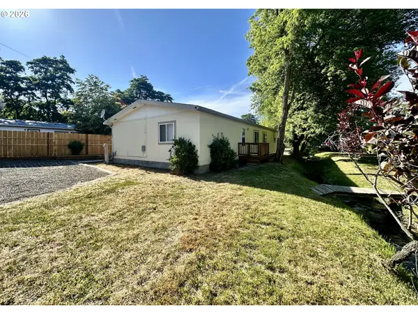 303 Lane Ave, LaGrande, OR 97850