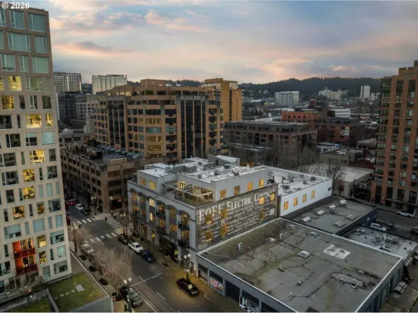 1011 NW Glisan St #203, Portland, OR 97209