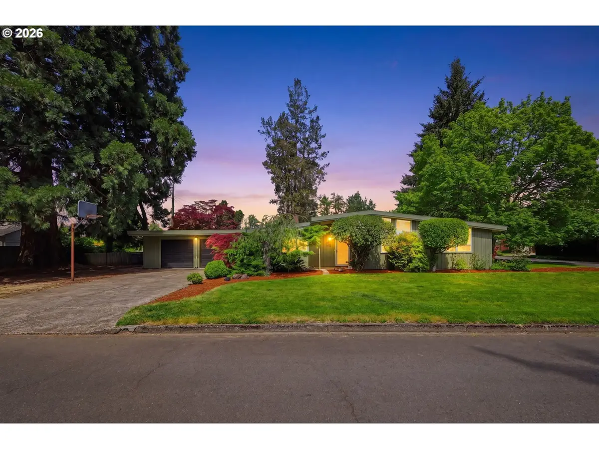2893 Firwood Way, Eugene, OR 97401 - #1