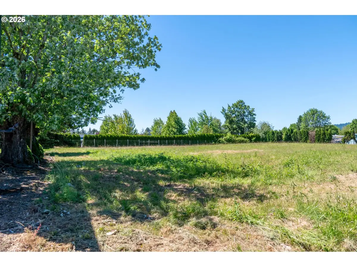 3200 E Haworth Ave, Newberg, OR 97132 - #1