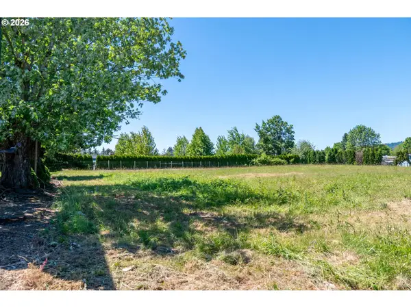 3200 E Haworth Ave, Newberg, OR 97132