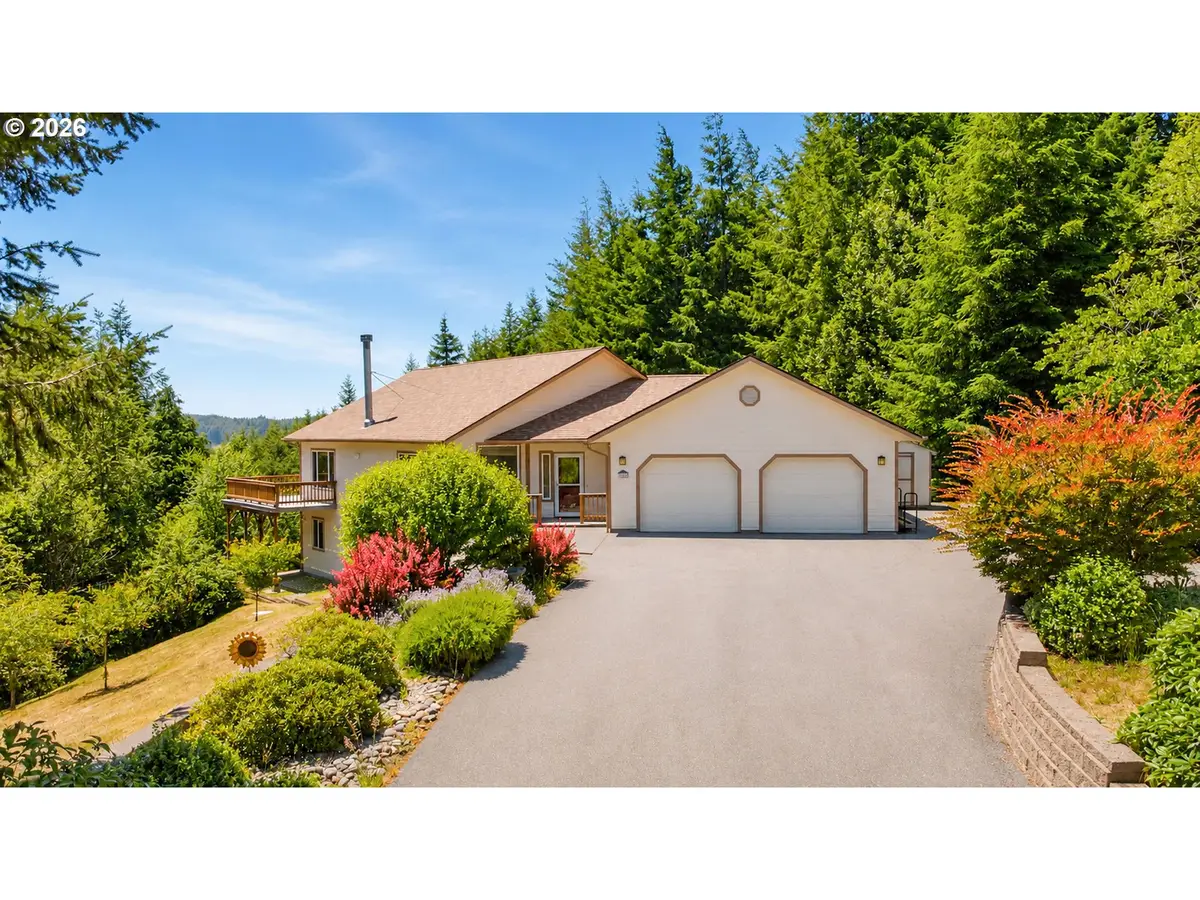 93764 Coho Ln, Eastside, OR 97420 - #1