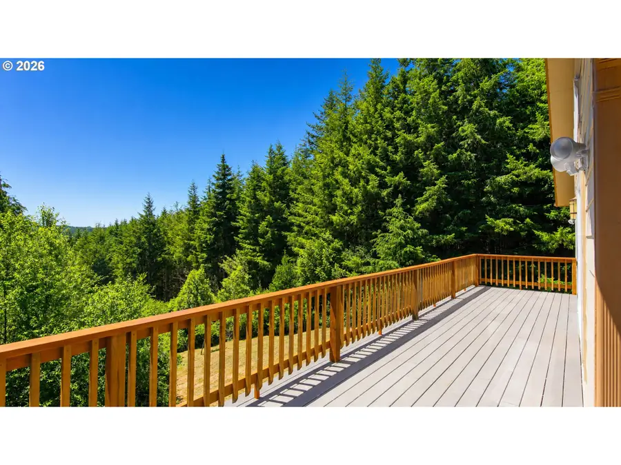 93764 Coho Ln, Eastside, OR 97420 - #2