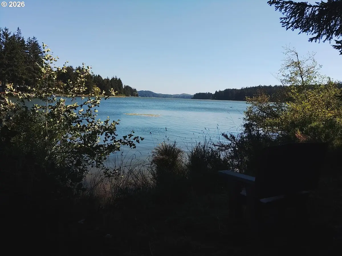 83615 Clear Lake Rd #11, Florence, OR 97439 - #1