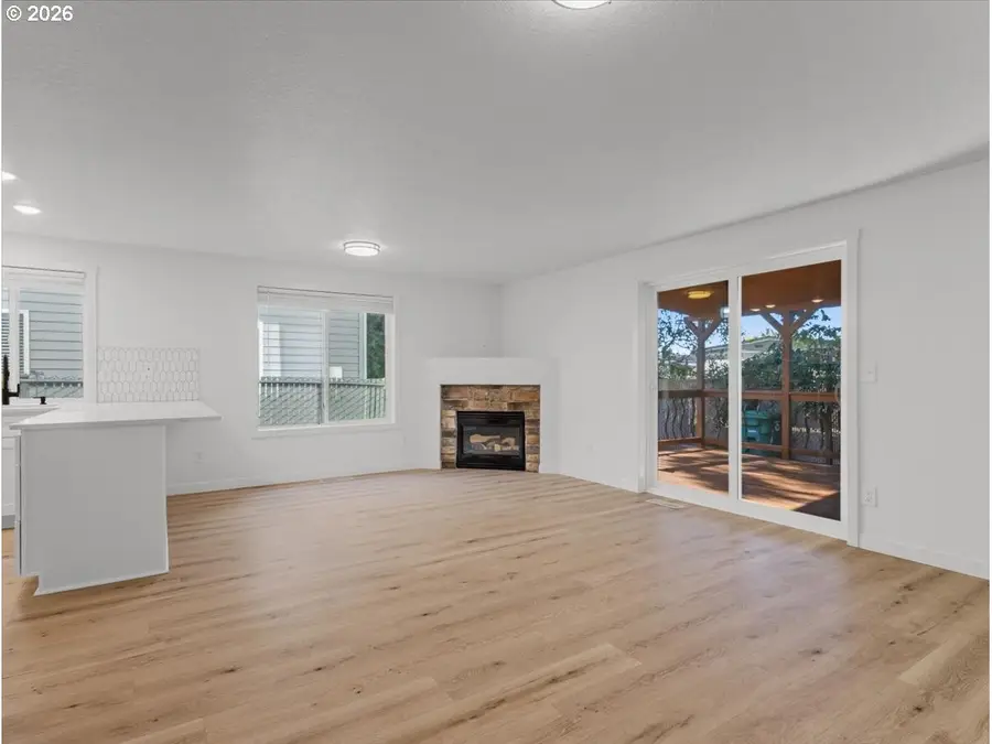3130 NE 115th Ave, Vancouver, WA 98682 - #3