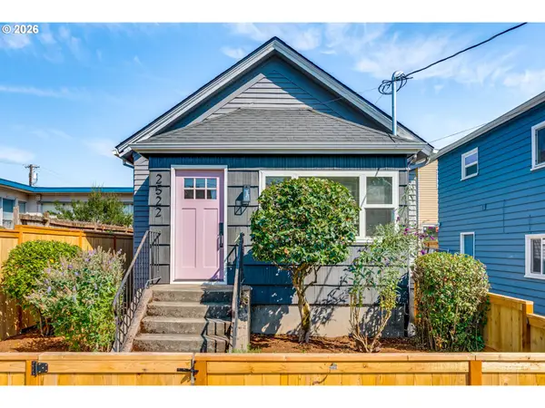 2522 SE 18th Ave, Portland, OR 97202