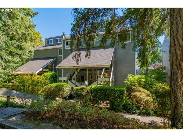 4620 Lower Dr, LakeOswego, OR 97035