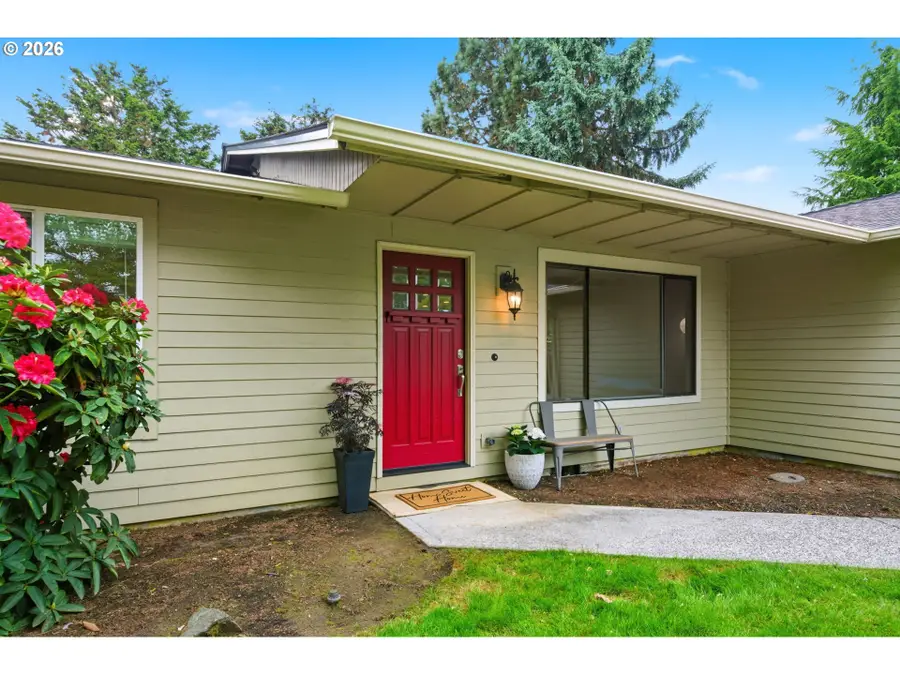 615 NE 132nd St, Vancouver, WA 98685 - #2
