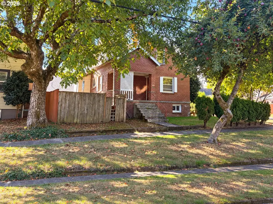 506 NE Jackson St, Hillsboro, OR 97124 - #2