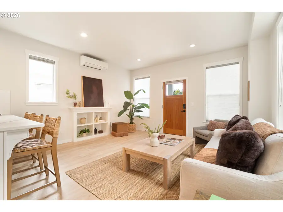 388 NE 91st Ave, Portland, OR 97220 - #2