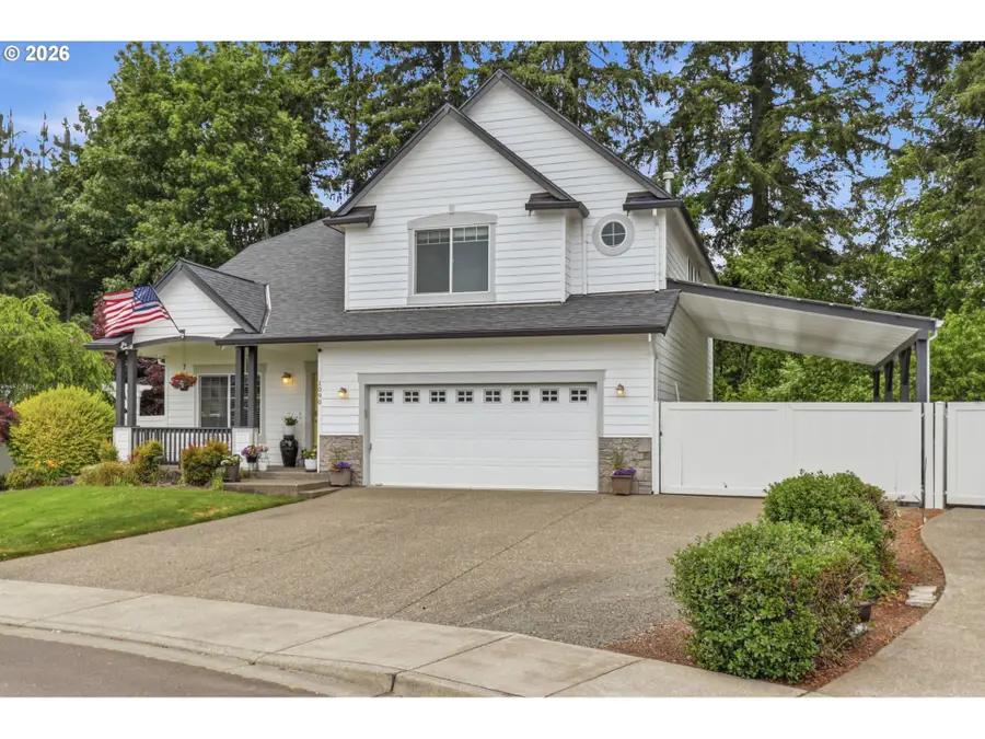 1090 N 26th Ter, Cornelius, OR 97113 - #3