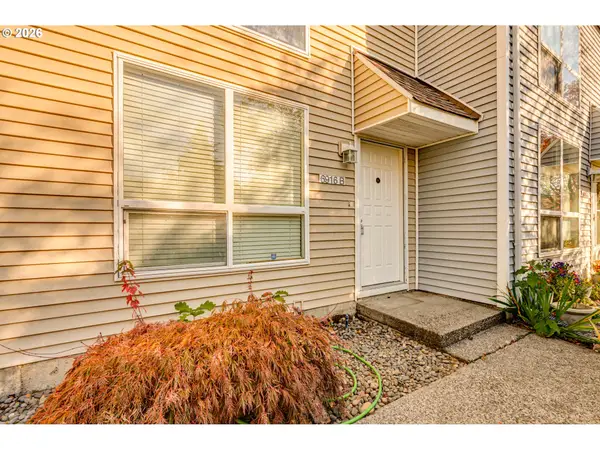 6916 NE 43rd St #B, Vancouver, WA 98661