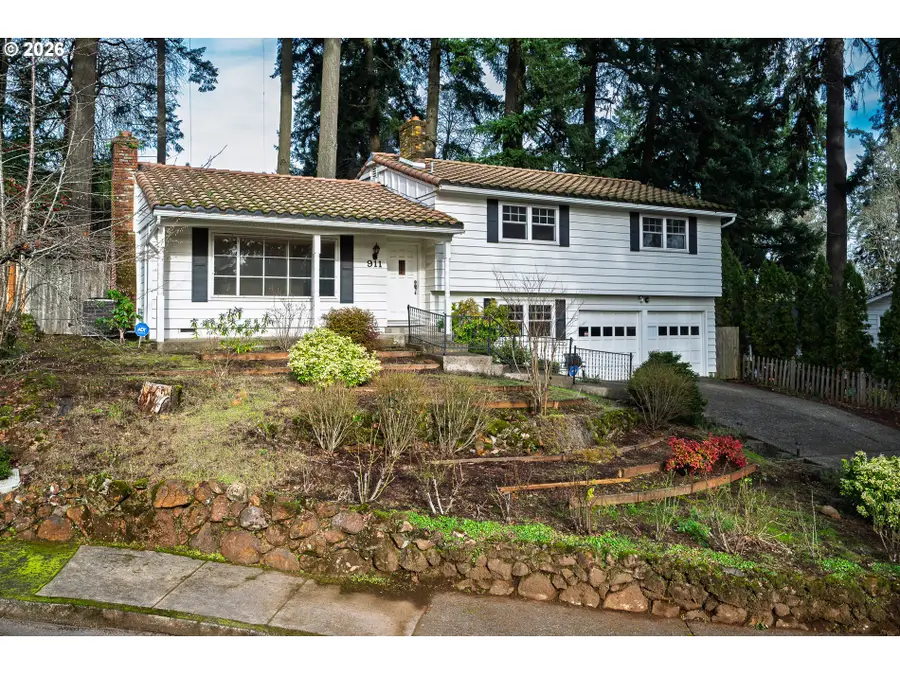 911 Huron Ct Se, Salem, OR 97302 - Image #2