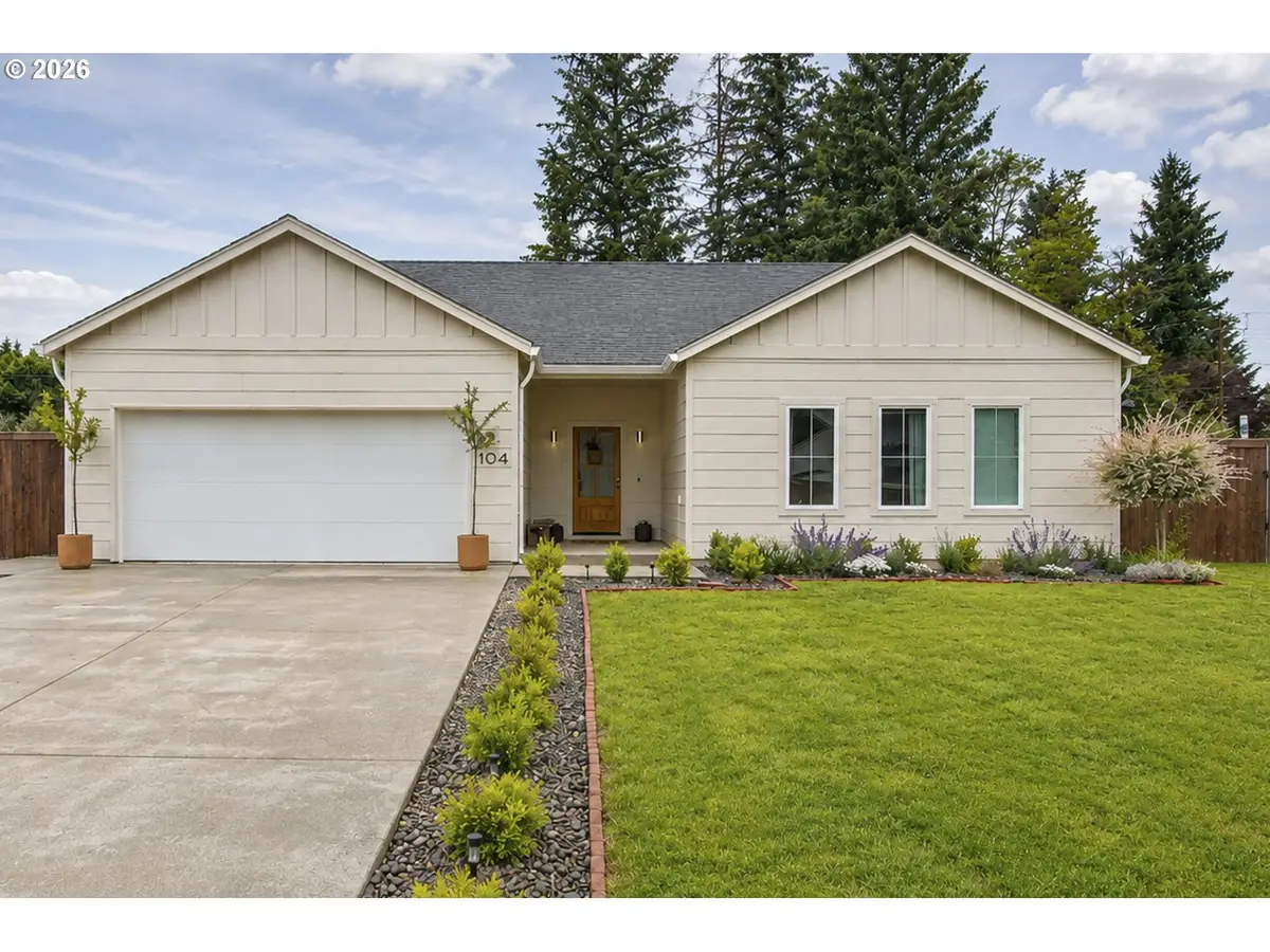 104 W Mcdowell Ct, Yacolt, WA 98675 - #1