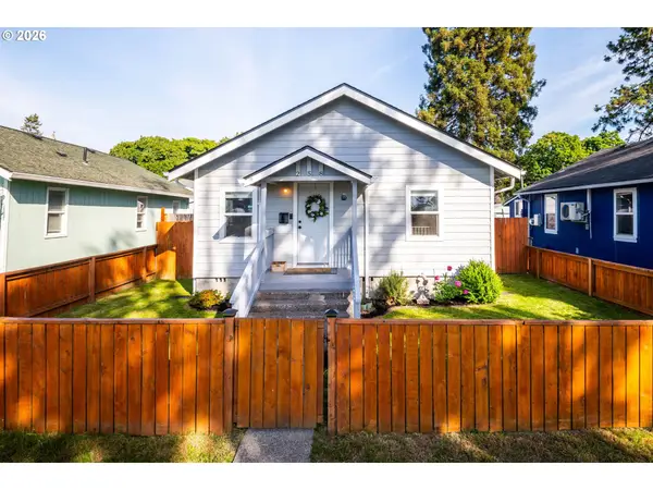 258 21st Ave, Longview, WA 98632