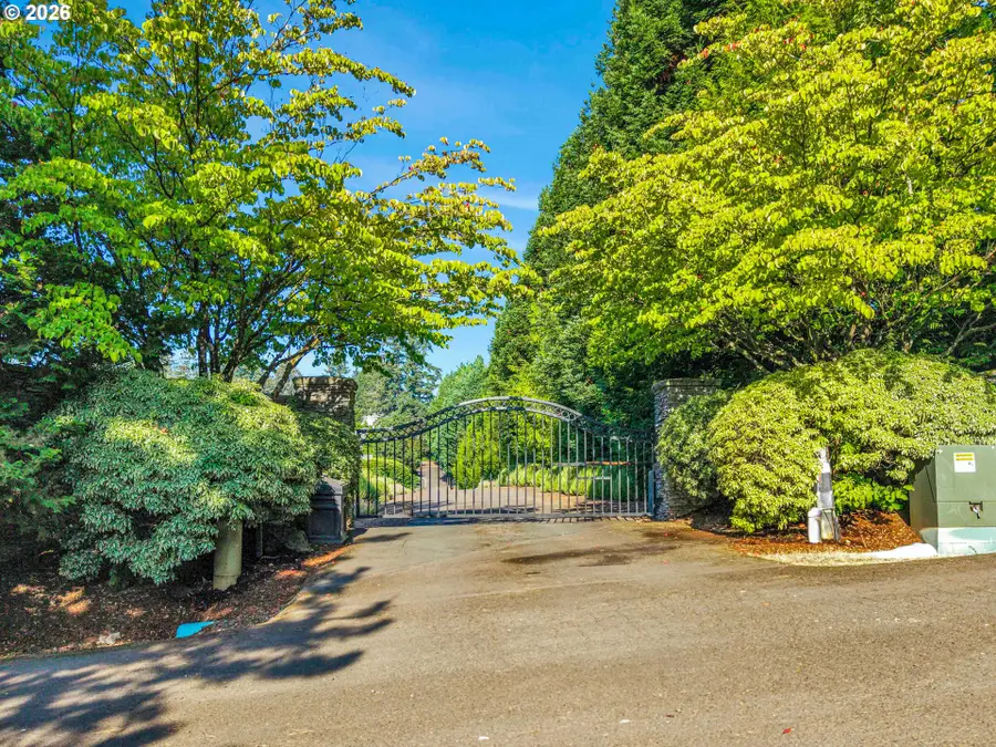 27019 SW Ladd Hill Rd, Sherwood, OR 97140 - #3