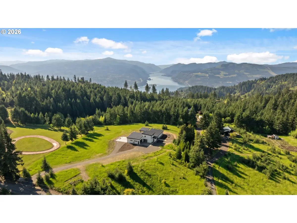 8 Meadowlark Ln, White Salmon, WA 98672 - #1