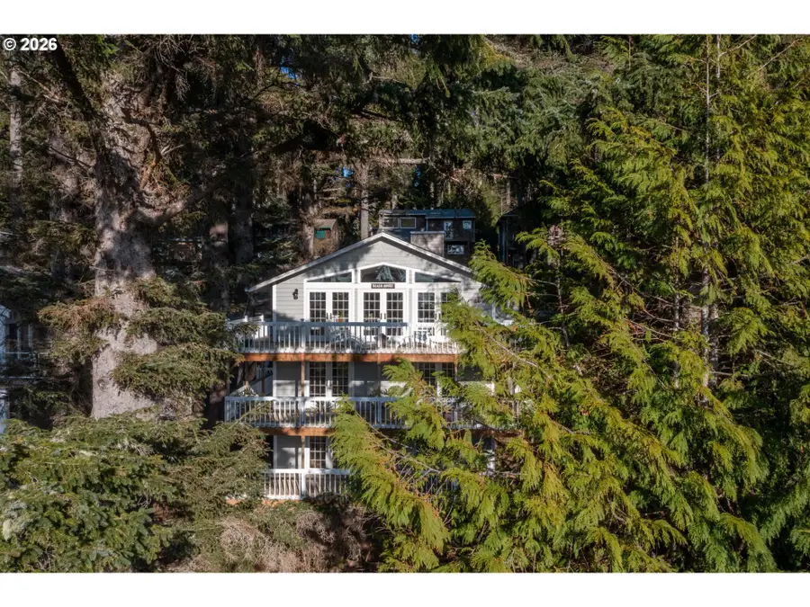 3764 E Chinook Ave, Cannon Beach, OR 97110 - #2