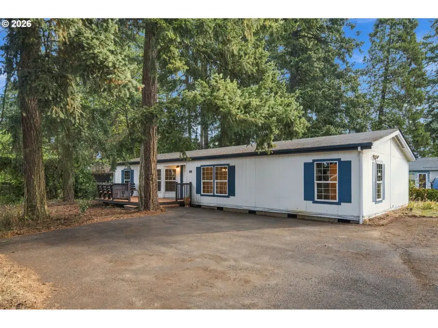 2302 SE 113th Ave, Portland, OR 97216 - #2