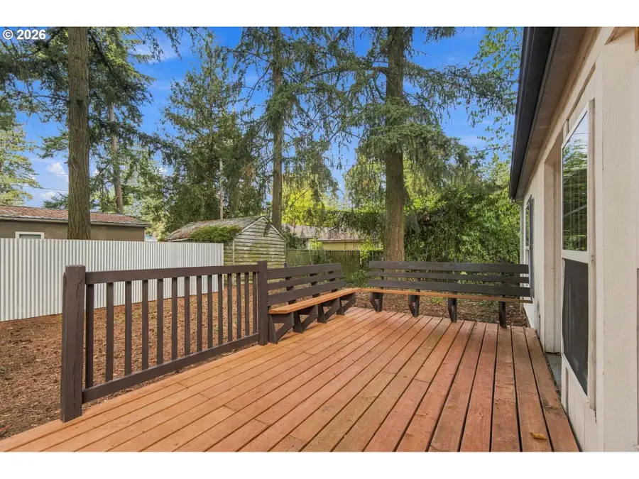 2302 SE 113th Ave, Portland, OR 97216 - #3