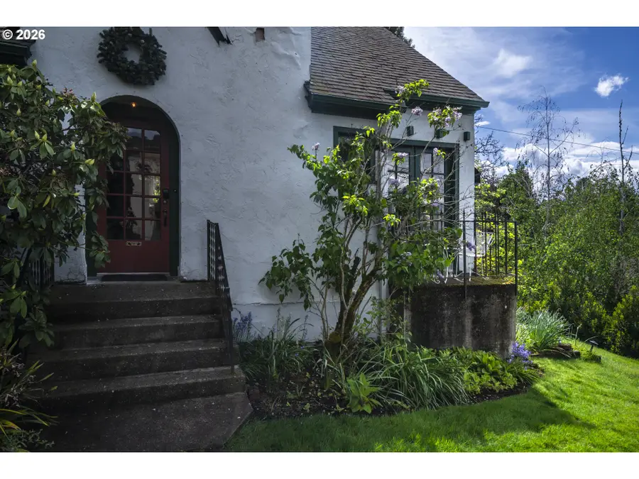 1243 SE Overlook Ave, Roseburg, OR 97470 - #3