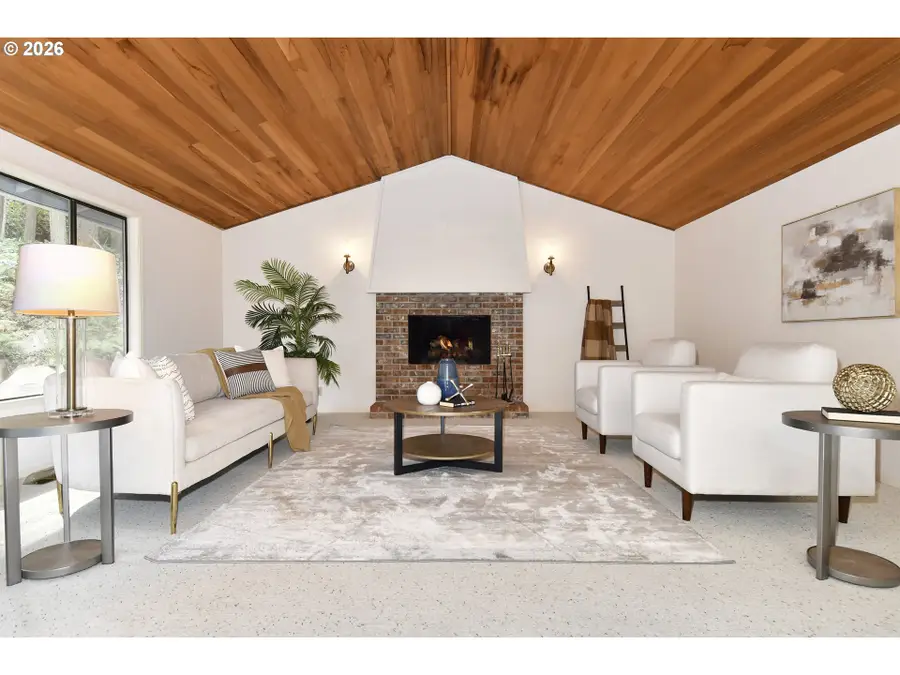 2 Essex Ct, Lake Oswego, OR 97034 - #3