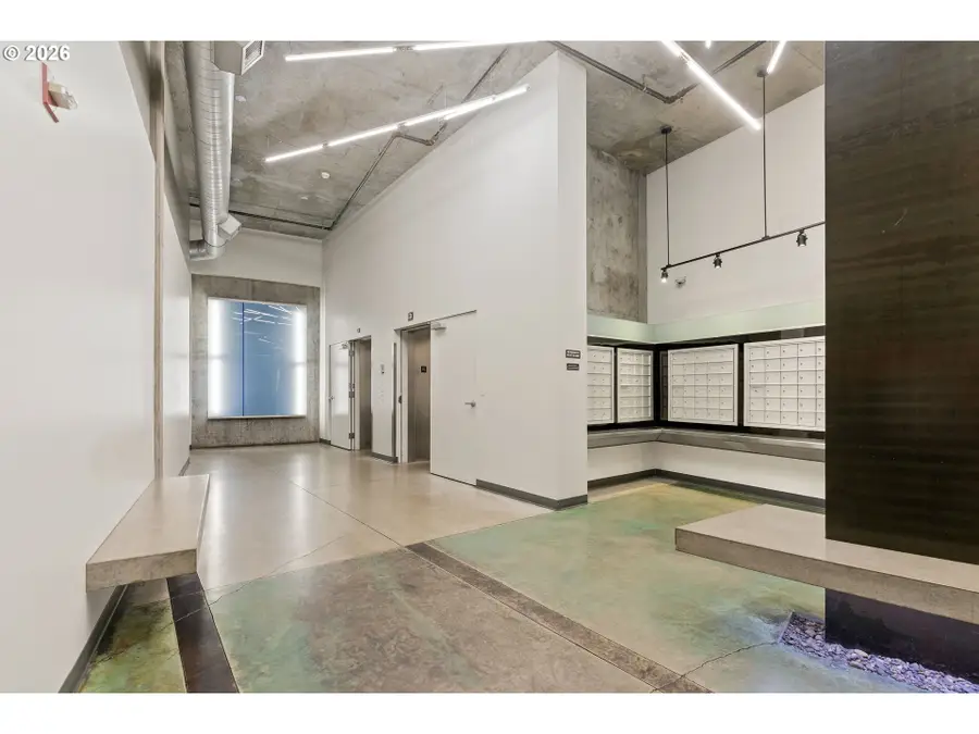 1030 NW 12th Ave, Portland, OR 97209 - #3