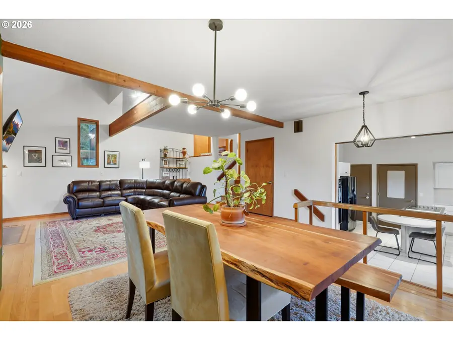 12 Saint Helens Cir, Lake Oswego, OR 97035 - #3
