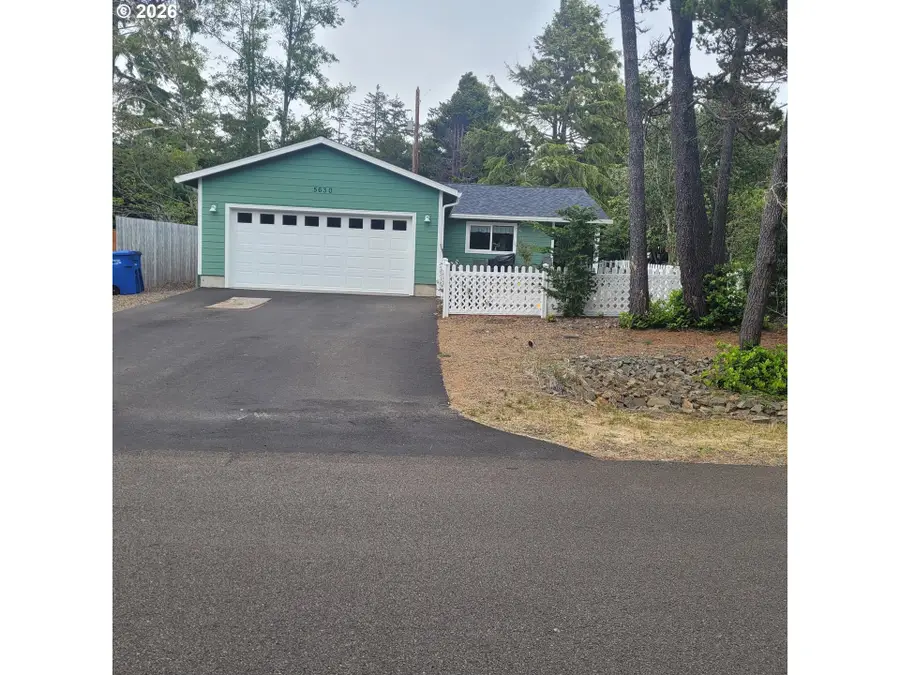 5630 Hacienda Ave, Lincoln Beach, OR 97367 - #2