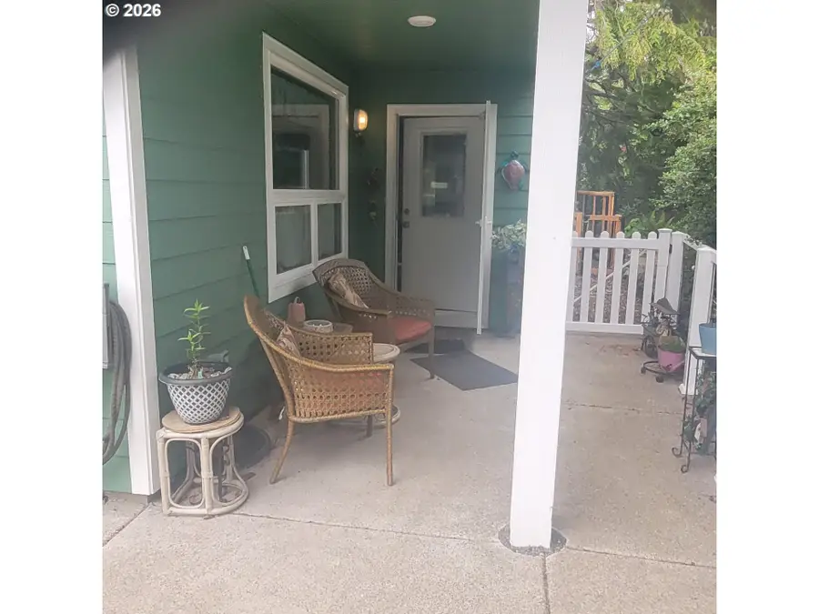 5630 Hacienda Ave, Lincoln Beach, OR 97367 - #3