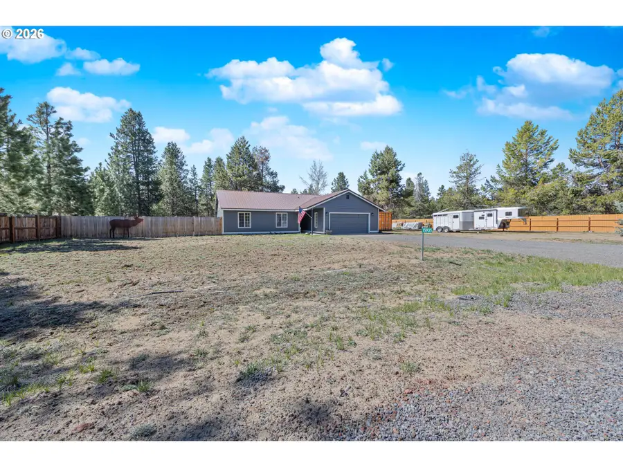 15935 Woodchip Ln, Sisters Millican, OR 97739 - #2