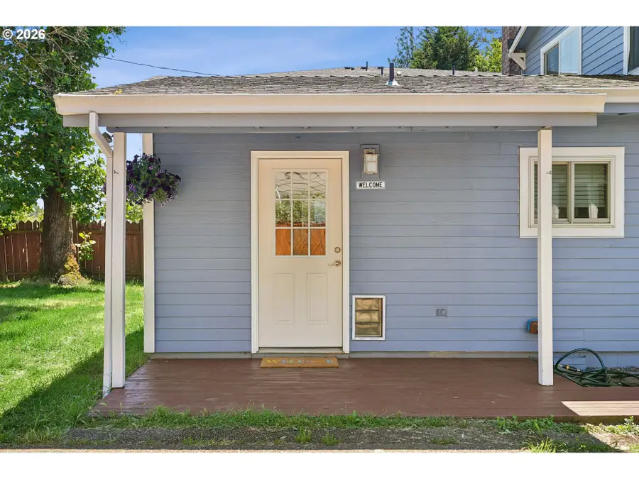 2407 SE 93rd Ave, Portland, OR 97216 - #3