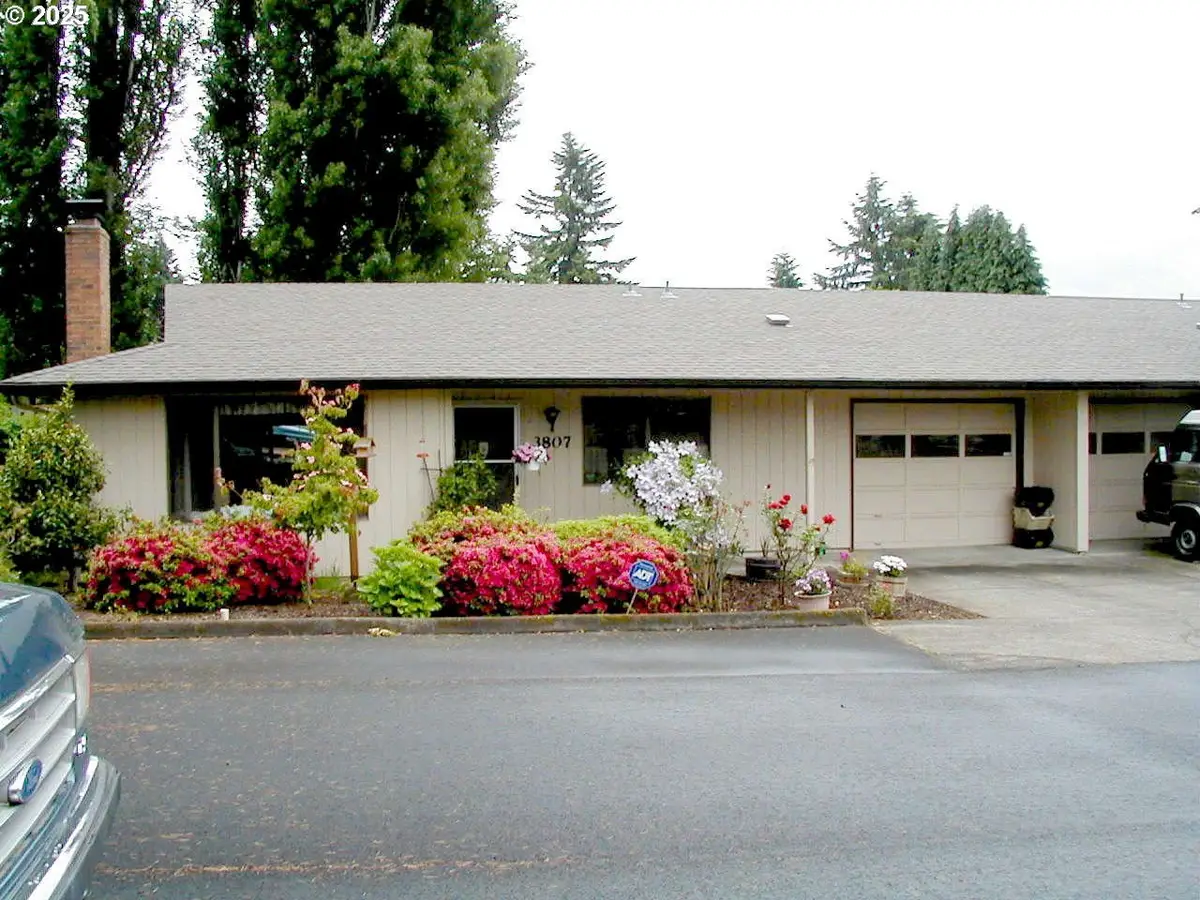 3807 NE 45th St, Vancouver, WA 98661 - Image #1