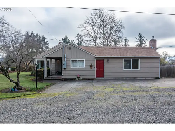 1110 Cascade Dr, Lebanon, OR 97355