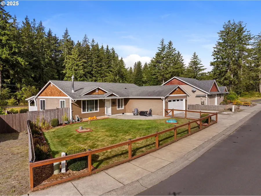 1615 Pacific Ridge Ln, Hammond, OR 97121 - Image #3