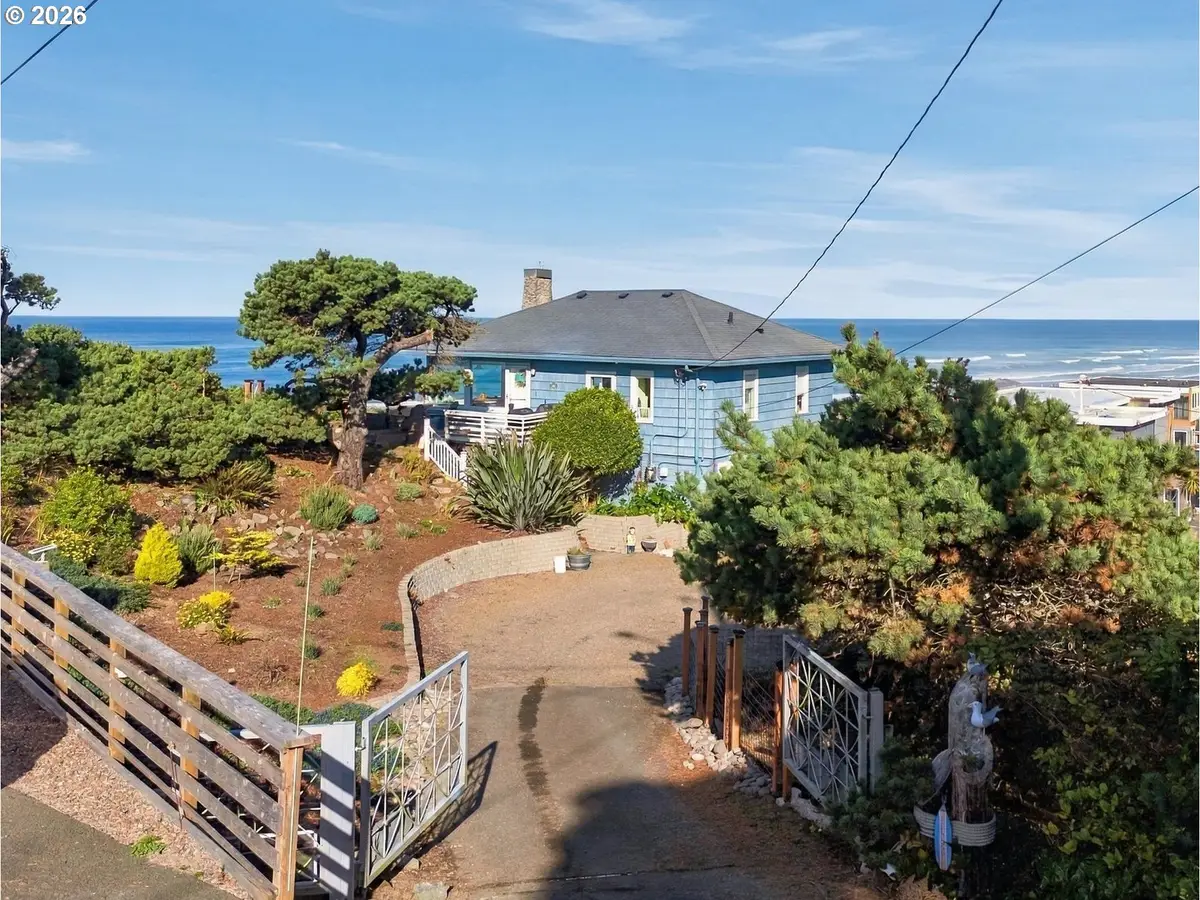 1093 NW 8th St, Lincoln City, OR 97367 - #1