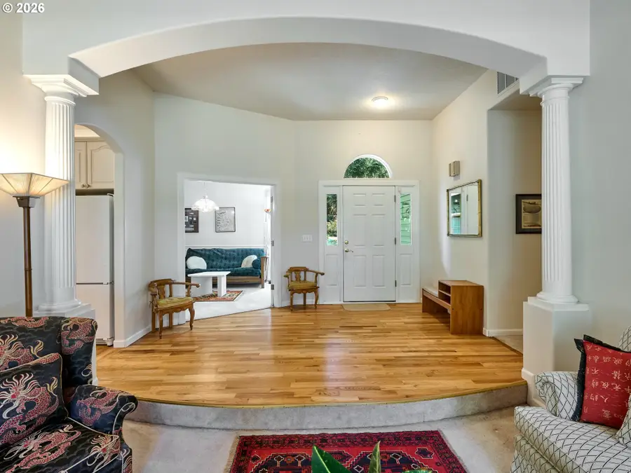 238 Rock St, Silverton, OR 97381 - #2