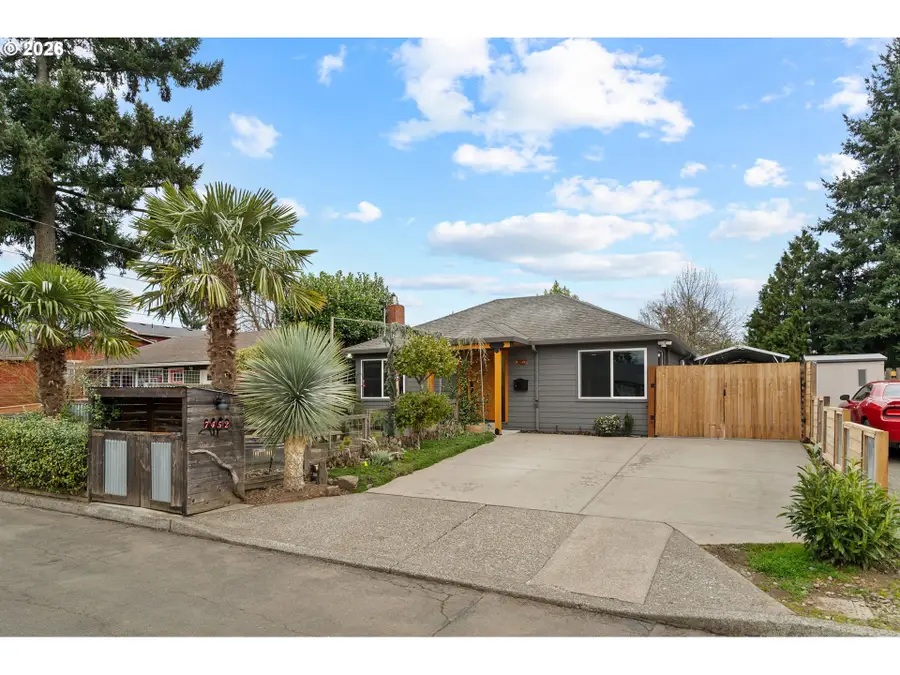 7452 SE 49th Ave, Portland, OR 97206 - #2