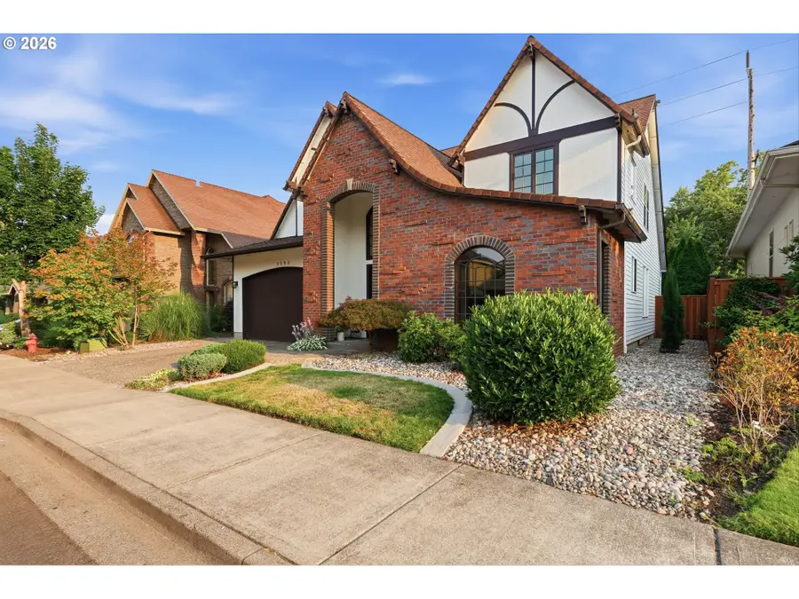 3065 N Holladay Dr, Cornelius, OR 97113 - #3