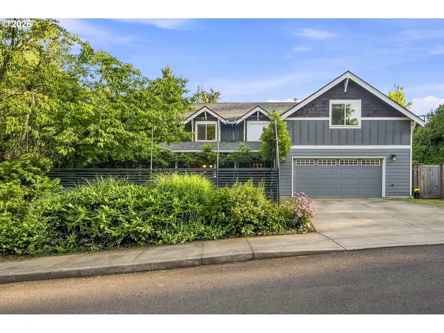 2620 SW Texas St, Portland, OR 97219 - #3