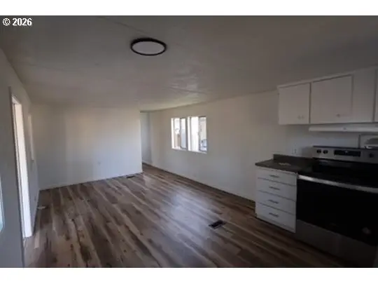 1120 W Fairview Dr #48, Springfield, OR 97477 - #3