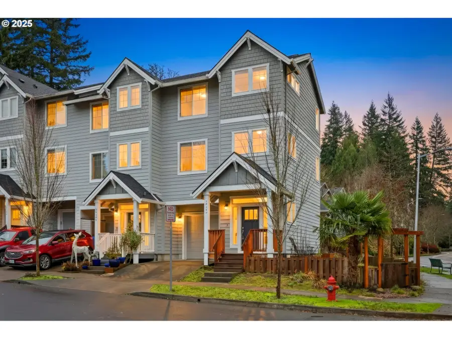 18350 Tickle Creek Ave, Sandy, OR 97055 - Image #2