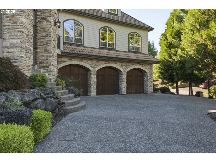 3390 Quail Ridge Ct, West Linn, OR 97068 - #3