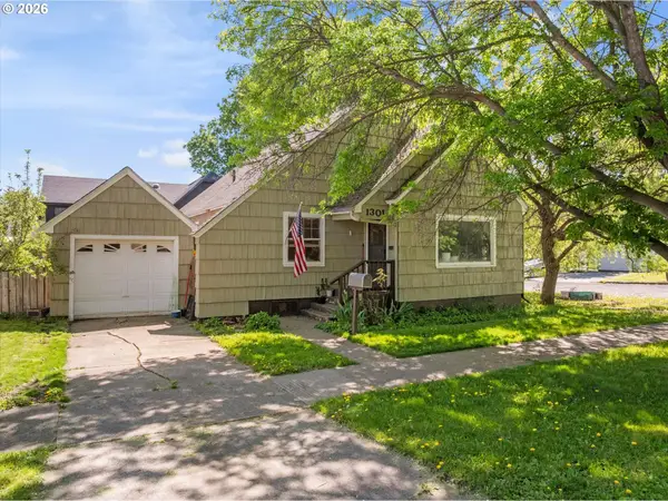1301 6th St, LaGrande, OR 97850