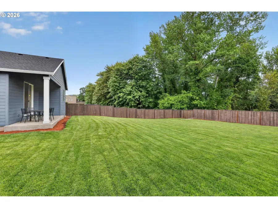 1524 N Young St, Lafayette, OR 97127 - #3